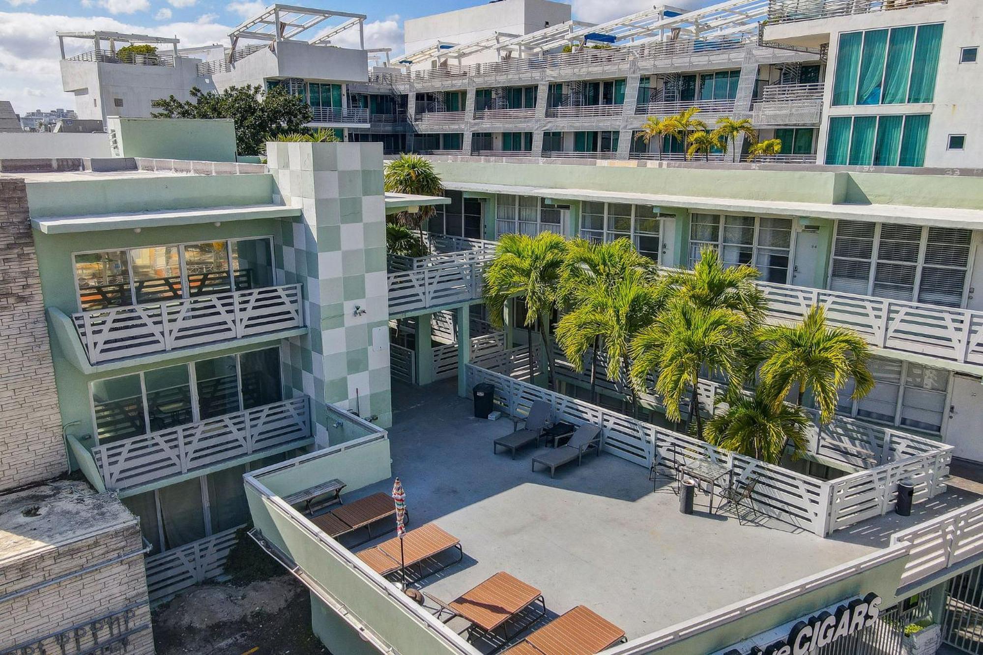 Deco Ocean Dr Deal, W/2 Queen Beds, South Beach Apartment Miami Beach Exterior photo